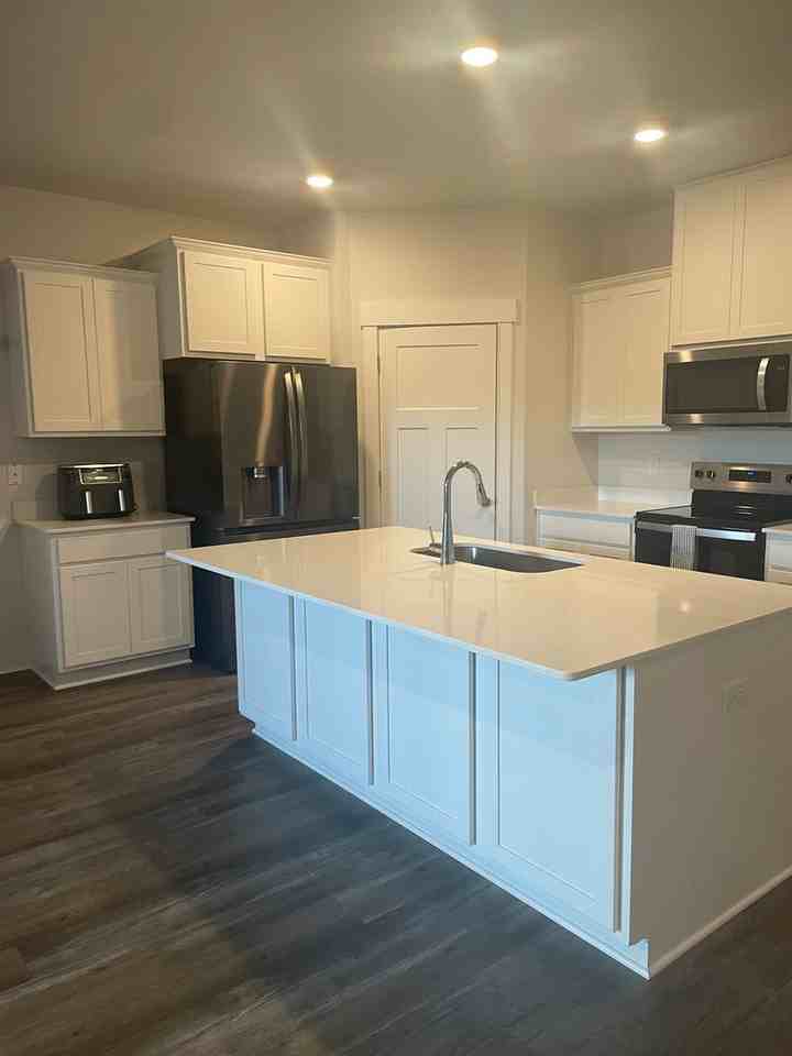 5859 Sargassum Ln - Photo 3 of 17