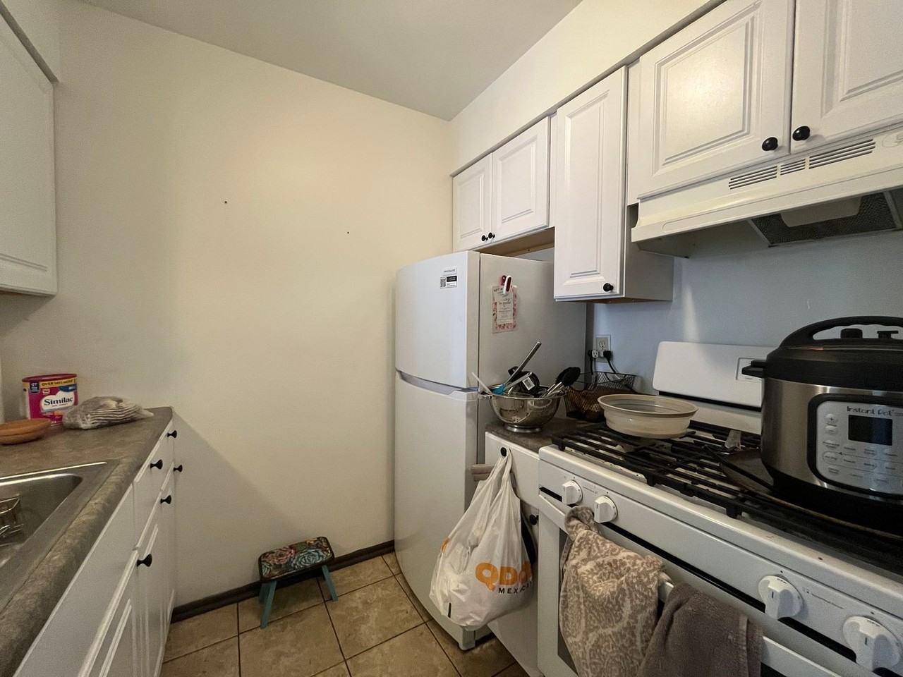 2821 S 106th St - Photo 5 of 29