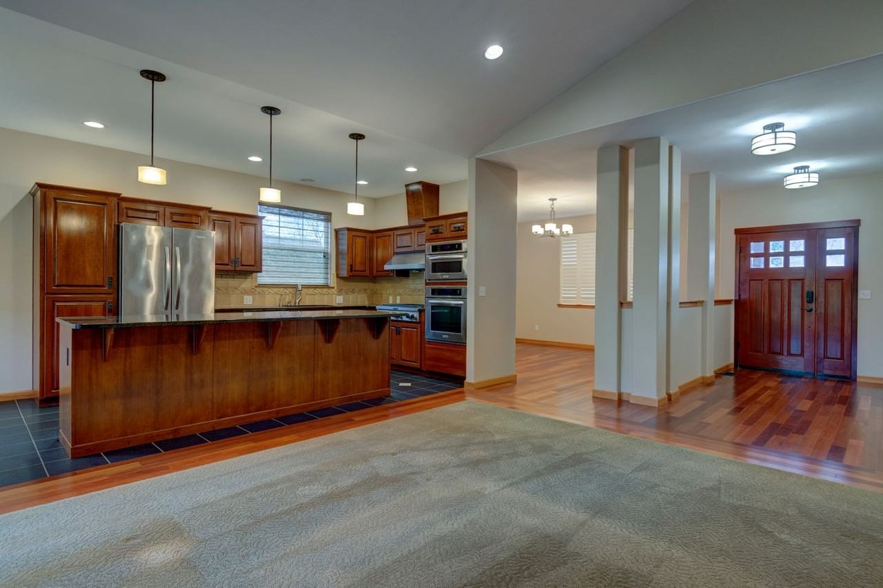 2882 Sw Fairway Point Dr - Photo 6 of 32