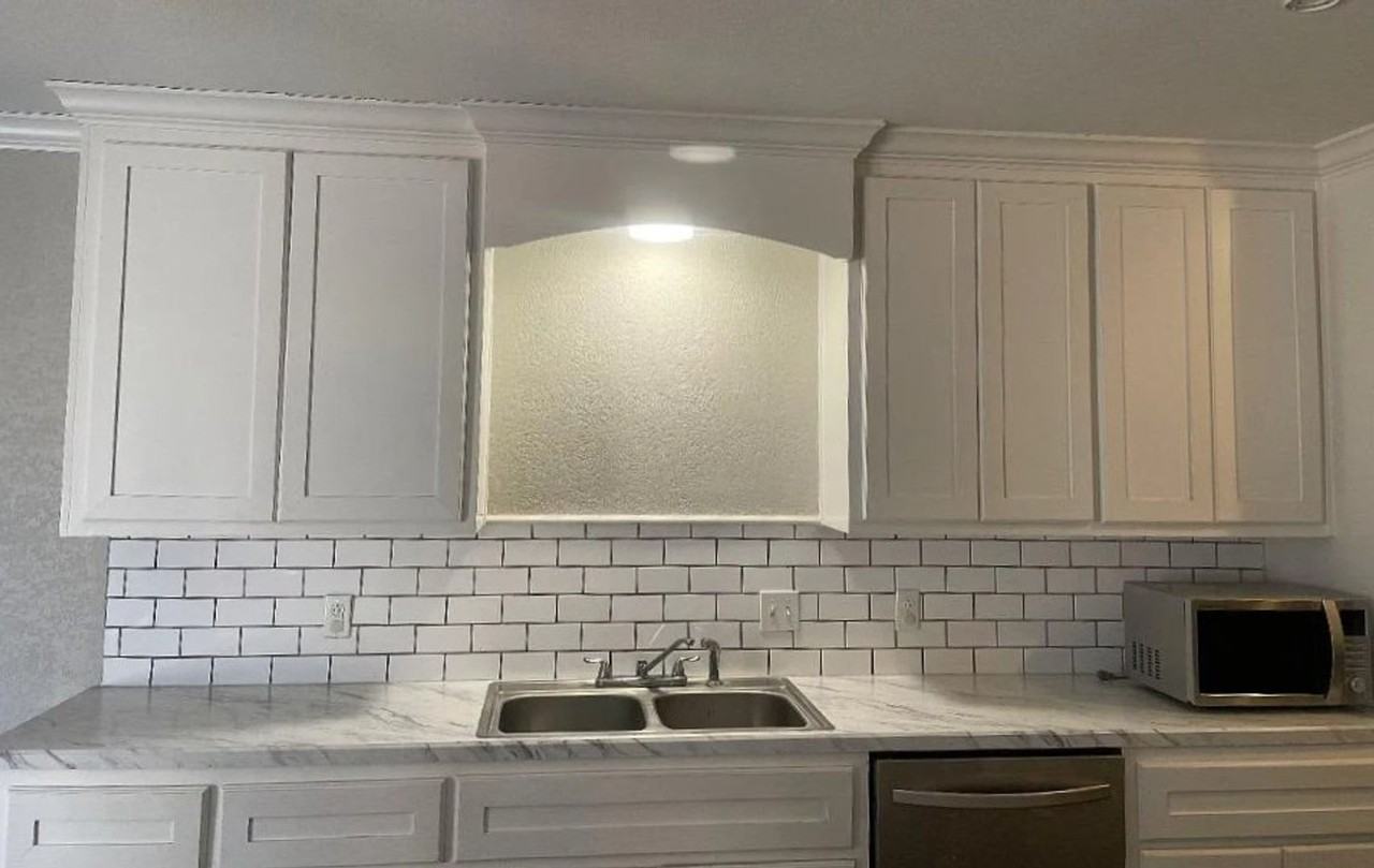 506 N Englewood Ave - Photo 4 of 8