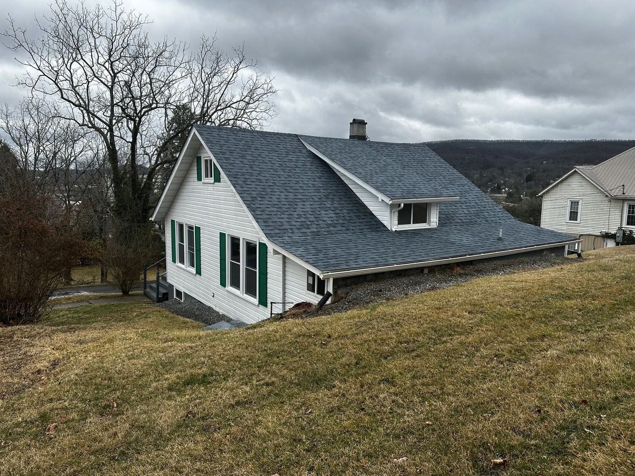 517 Randolph Ave - Photo 3 of 18