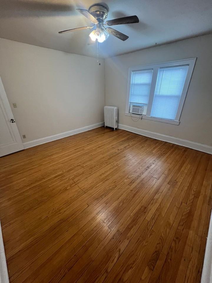 12497 Cedar Rd - Photo 6 of 15