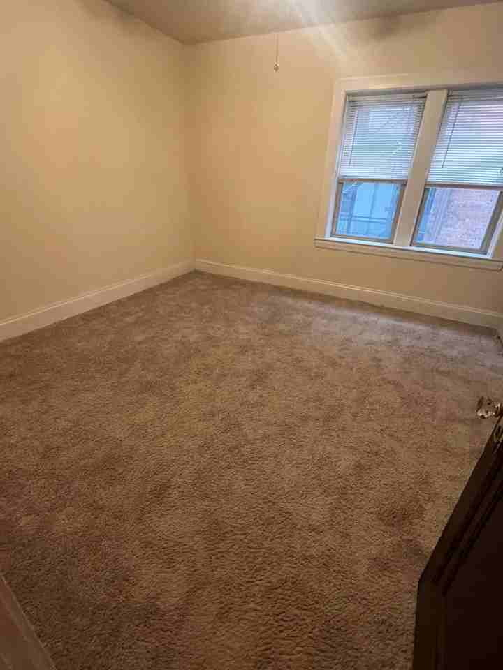 12491 Cedar Rd - Photo 6 of 10