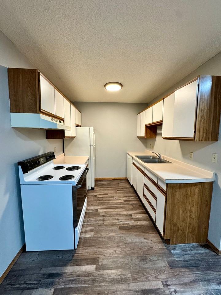 Northern Lights 301 Apartments - Photo 2 of 6