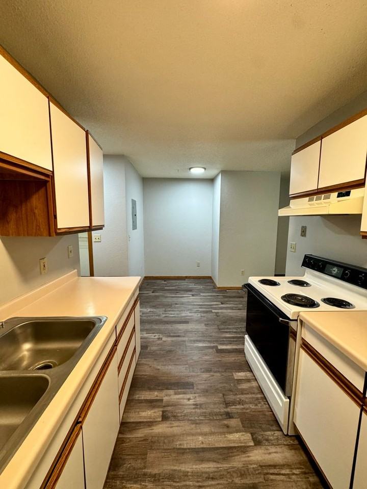 Northern Lights 301 Apartments - Photo 3 of 6