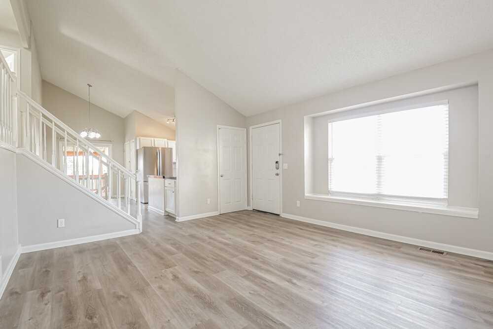 4089 S Dunkirk Way - Photo 5 of 17