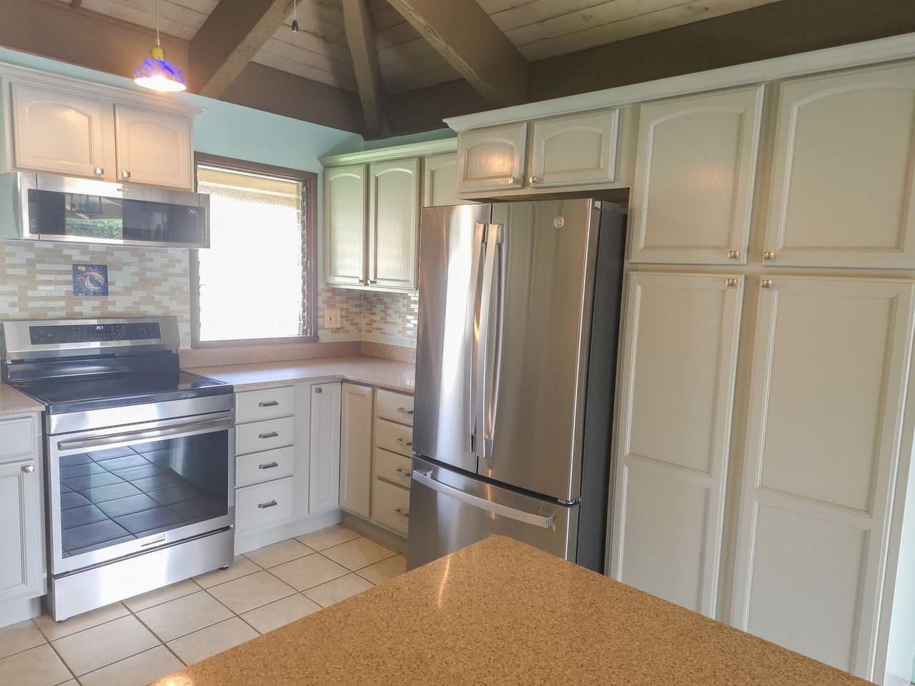 4701 Kawaihau Rd #D201 - Photo 6 of 19