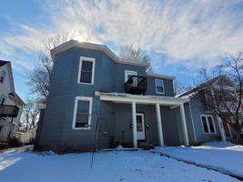 featured image of 1620 Ferry St