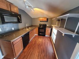 featured image of 1620 Ferry St