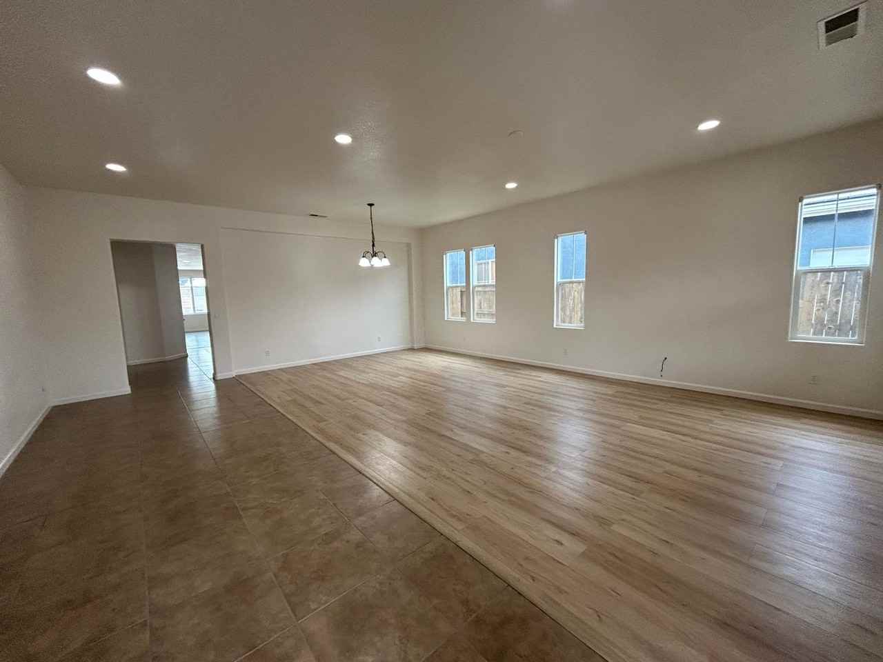 759 Hagerman Peak Dr - Photo 2 of 31