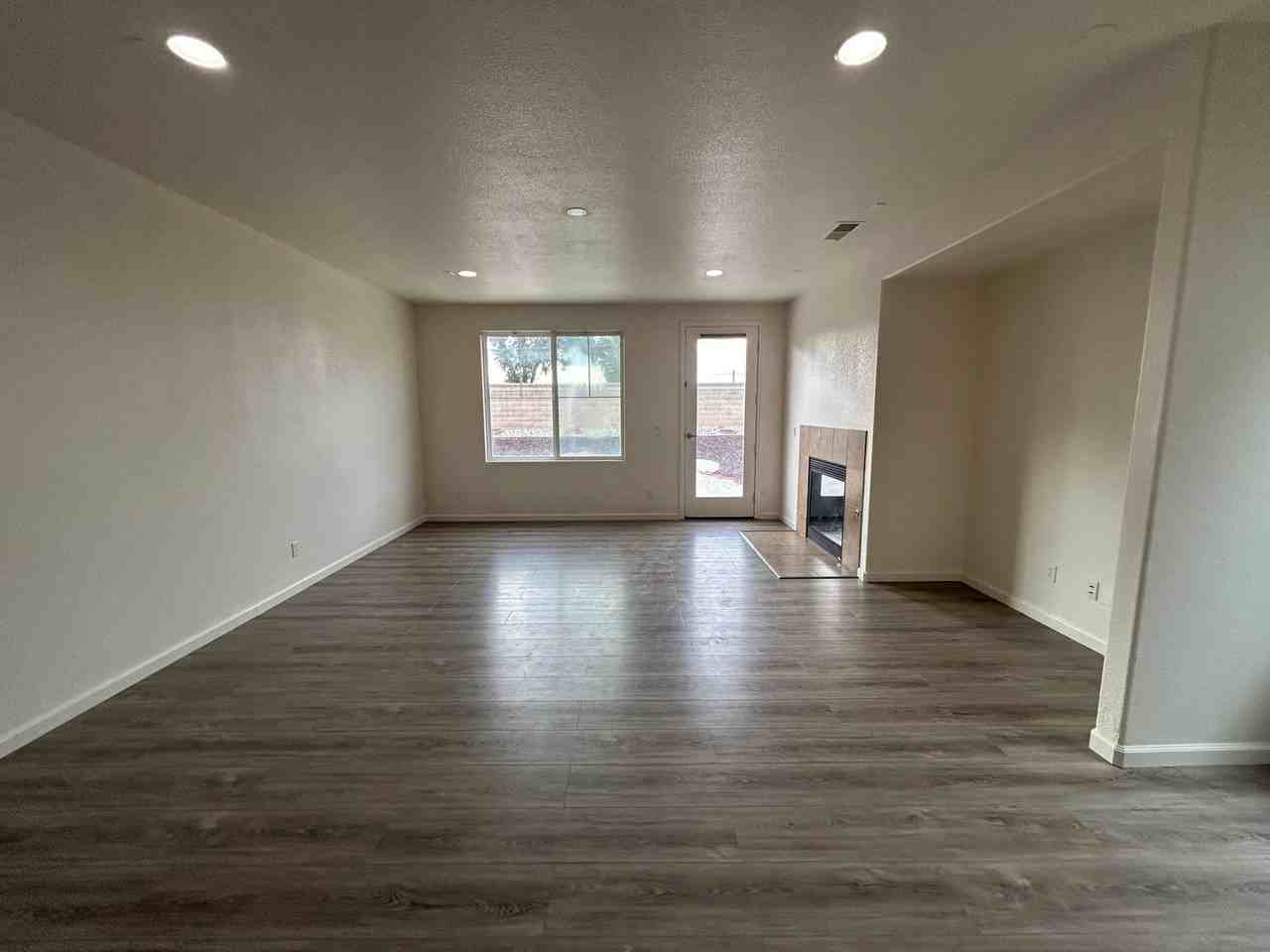 759 Hagerman Peak Dr - Photo 6 of 31