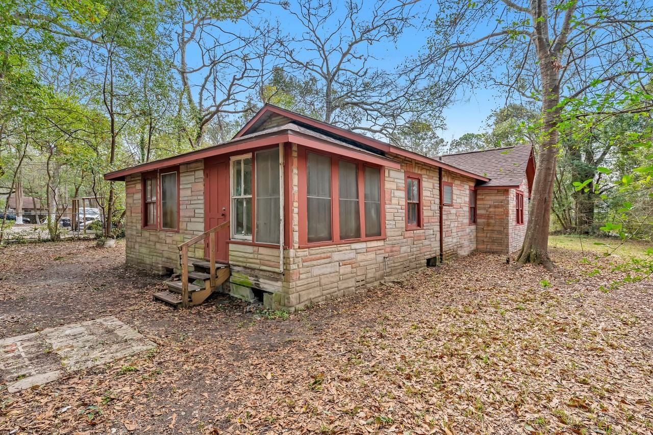 2528 Pleasant Valley Rd - Photo 7 of 19