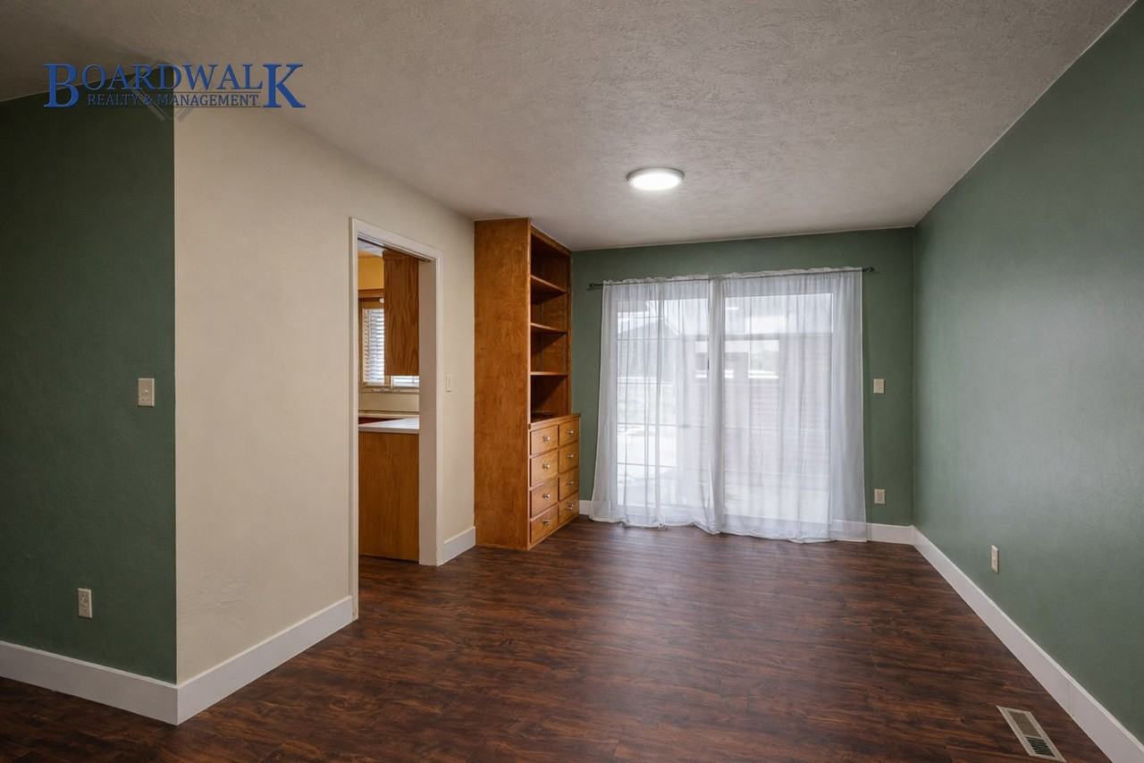 2127 E Evergreen Ave - Photo 7 of 20