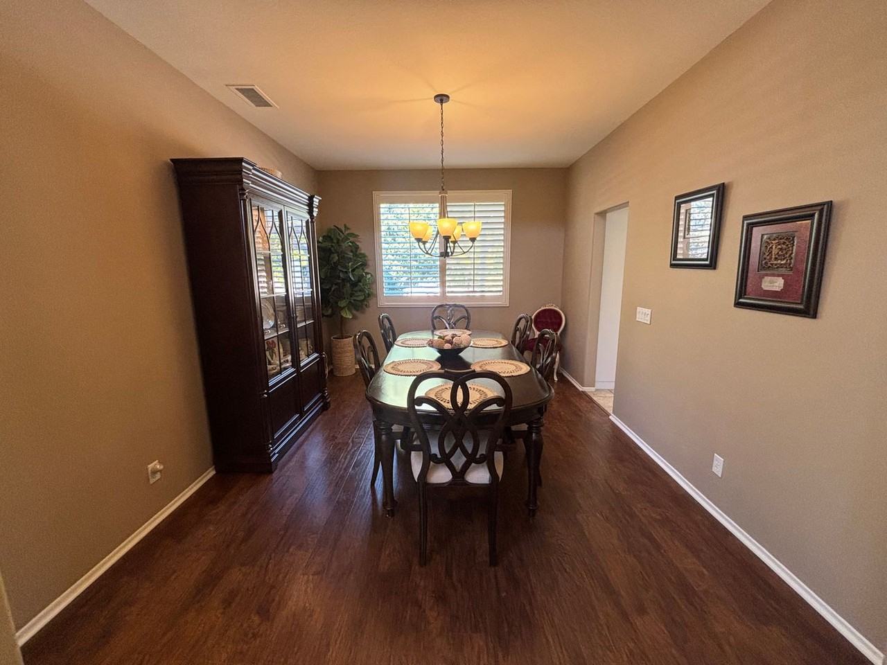 25659 Hood Way - Photo 3 of 31