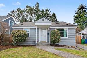 featured image of 7147 29th Ave Sw