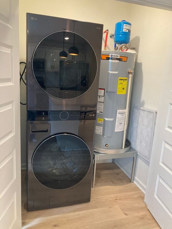 98 Dawn Dr - Photo 4 of 13