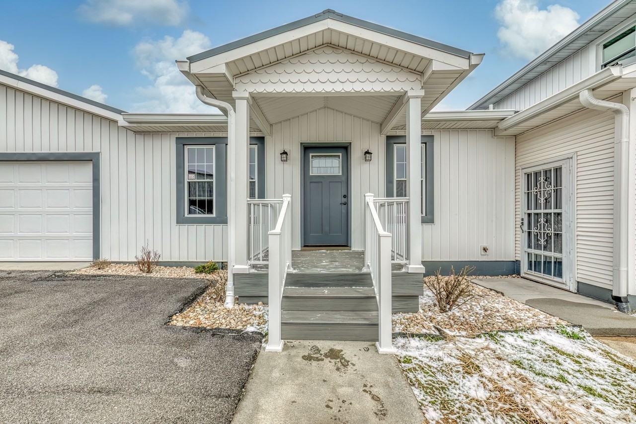 2699 Island Rd - Photo 5 of 50