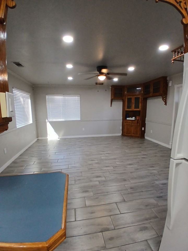 141 N 5th St #1 - Photo 4 of 11