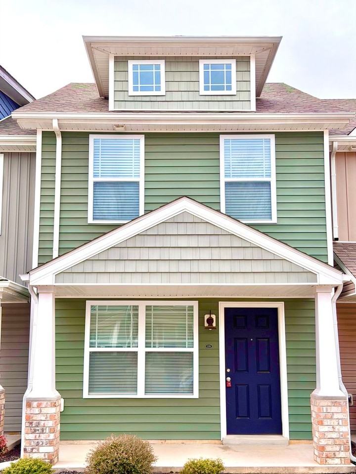 235 Woodland Valley Ln - Photo 2 of 25