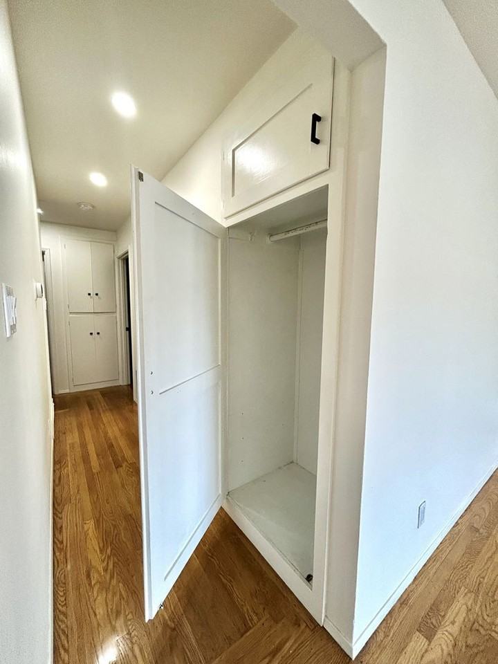 334 Ferndale Ave - Photo 7 of 12