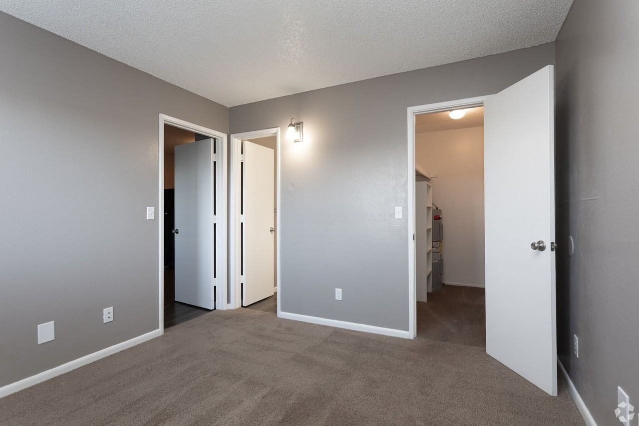 El Conquistador - Photo 4 of 50