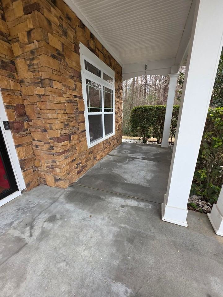 9 Haven Pt - Photo 3 of 45