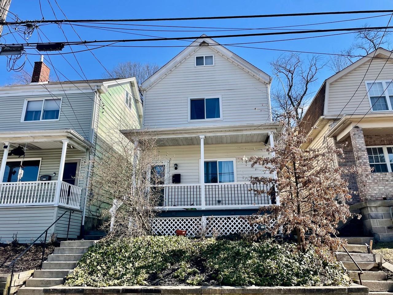 223 Edith St - Photo 2 of 21