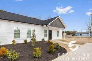 featured image of 2721 Ramsey St #B