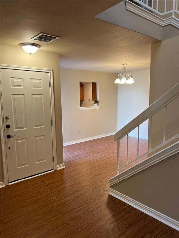 8340 Fathom Cir #103 - Photo 6 of 36