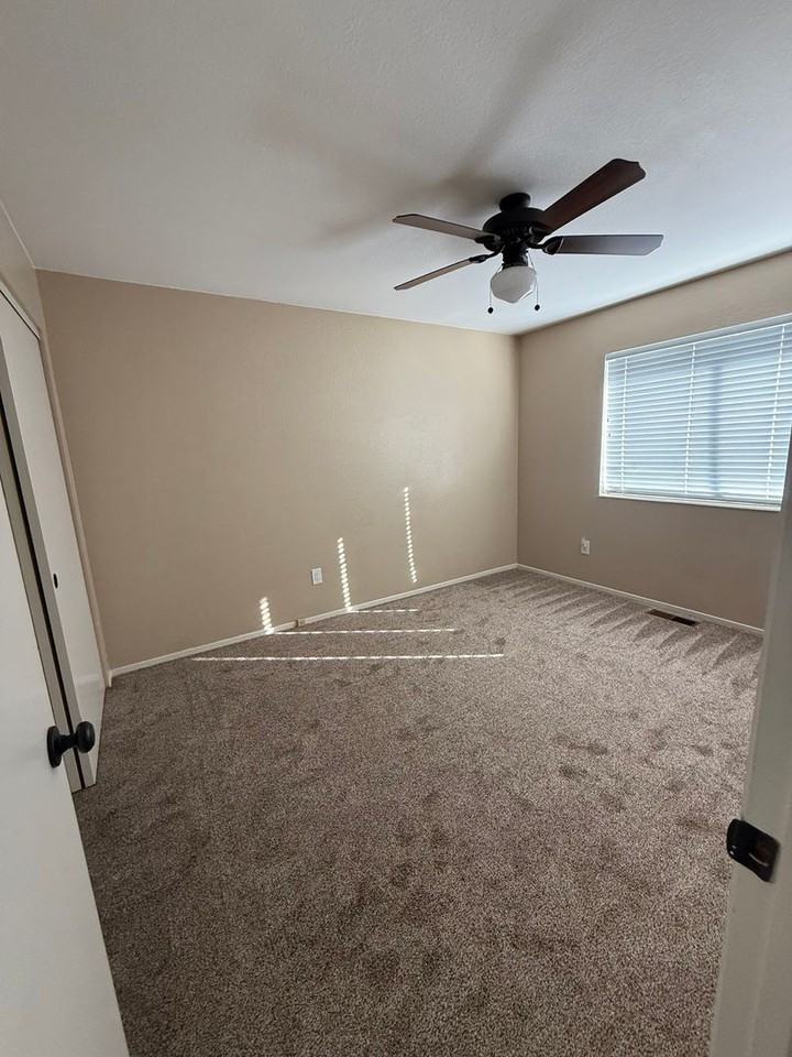 405 Wonder St #A - Photo 7 of 11