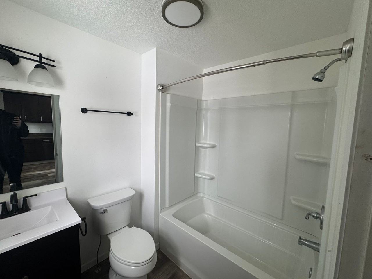 919 Conger St - Photo 2 of 17