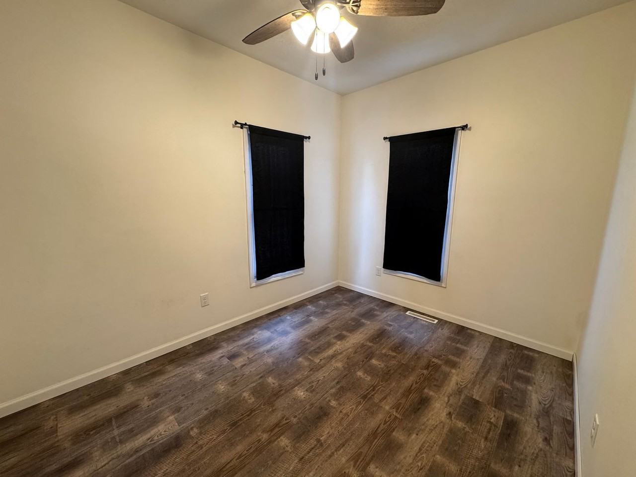 919 Conger St - Photo 7 of 17