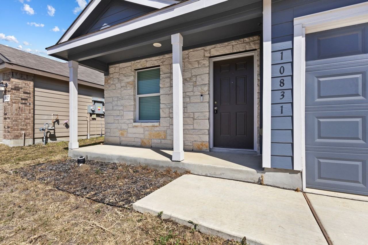 10831 Margarita Loop - Photo 3 of 25