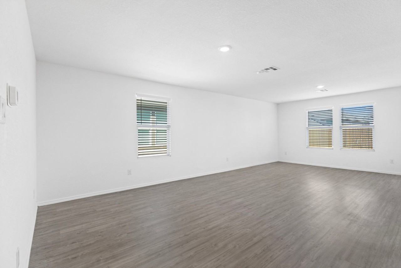 10831 Margarita Loop - Photo 6 of 25