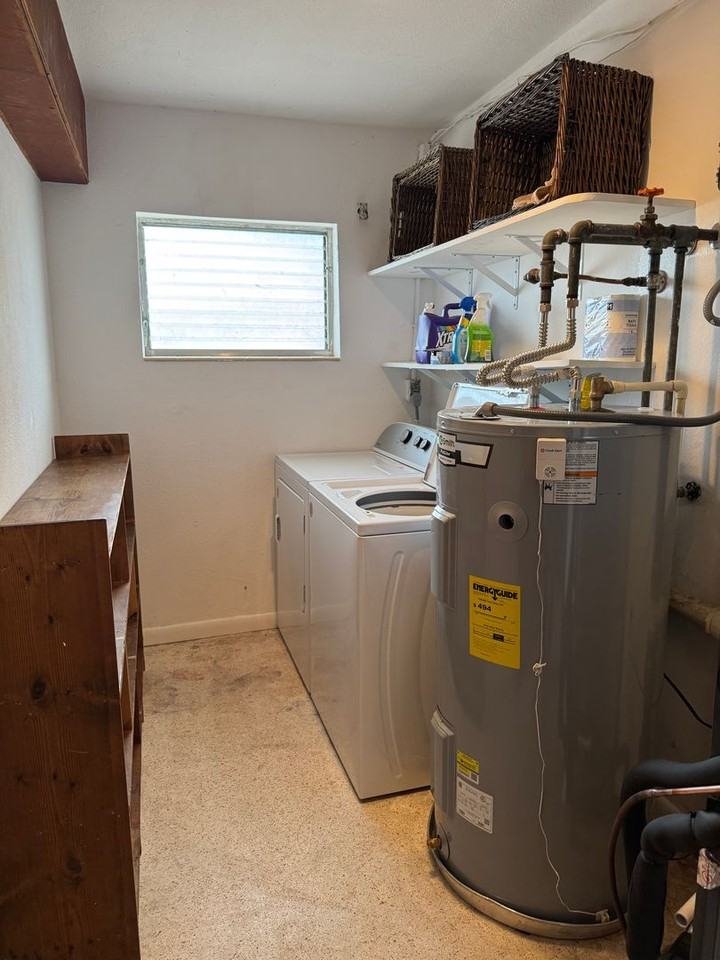 624 N Crooked Lake Dr - Photo 7 of 17