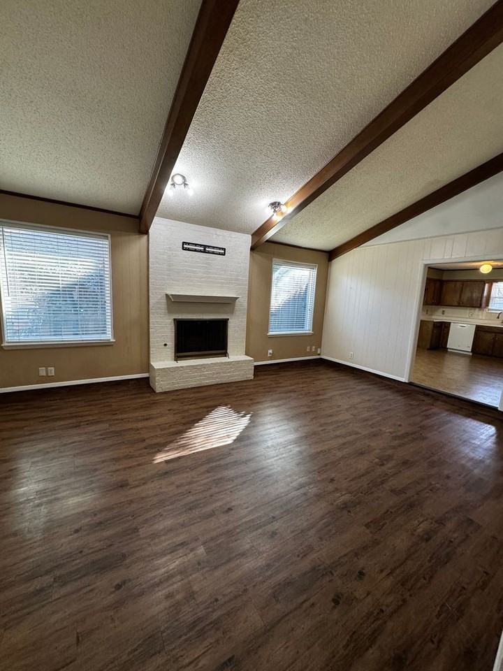 4470 Ridgecrest Cir #A - Photo 4 of 16