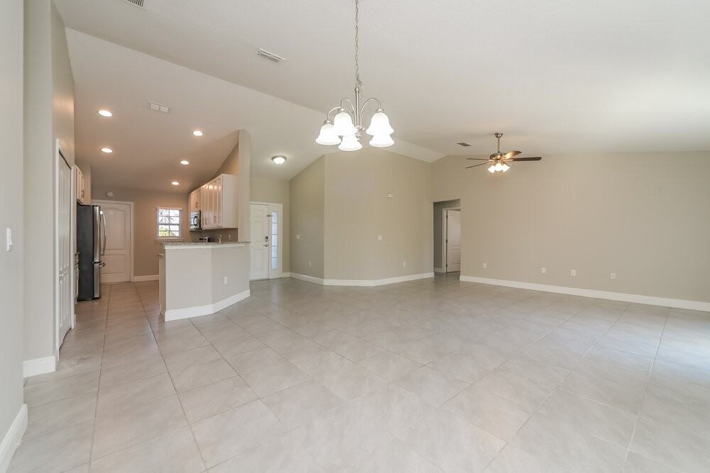 8 Bradford Ct - Photo 6 of 16