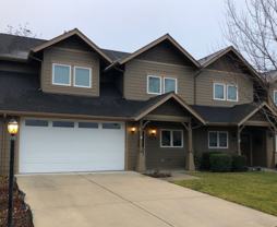 713 Sw Kinsington Ct - Photo 1 of 1