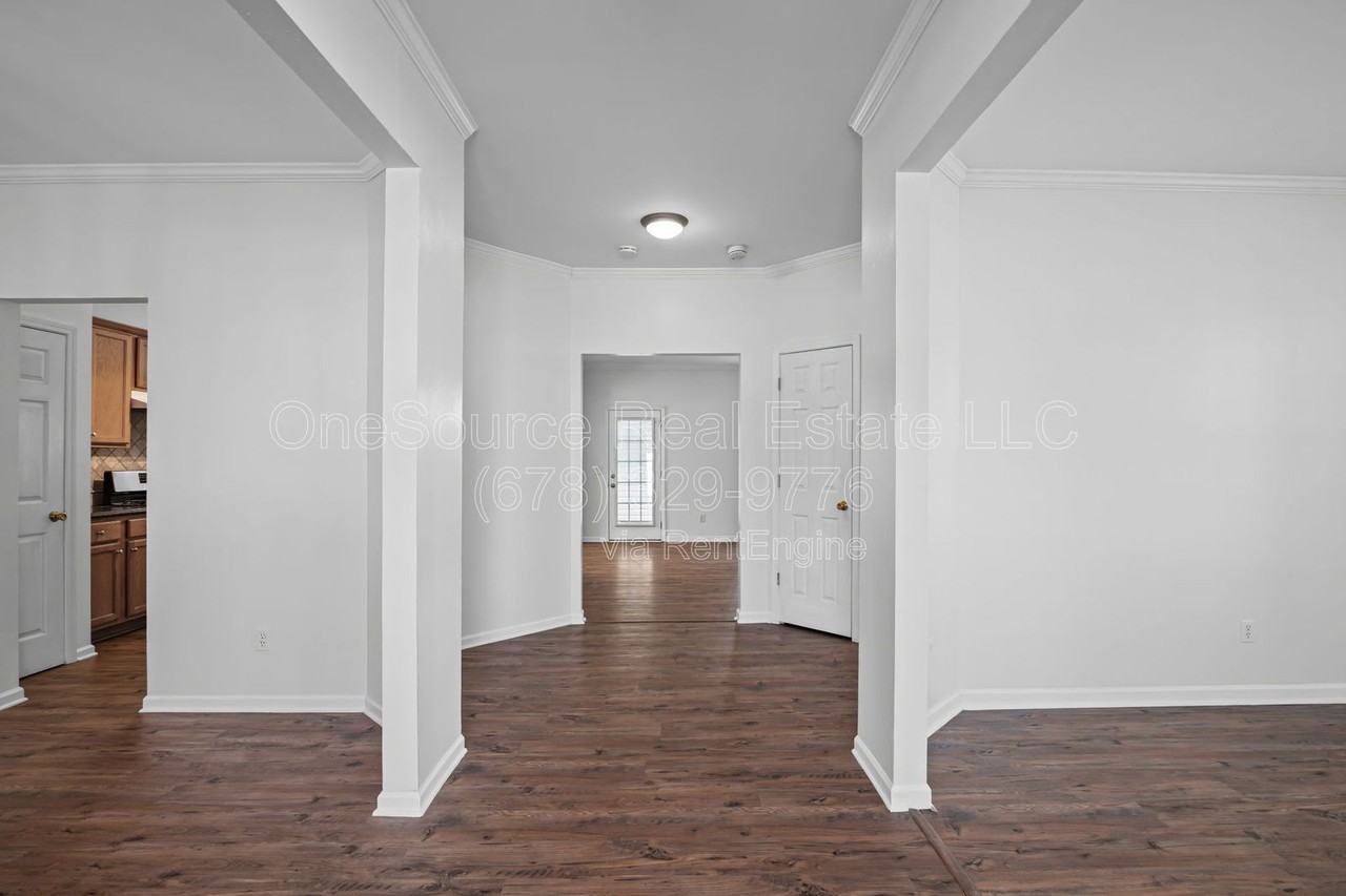 3321 Chastain Landings Ct - Photo 6 of 42