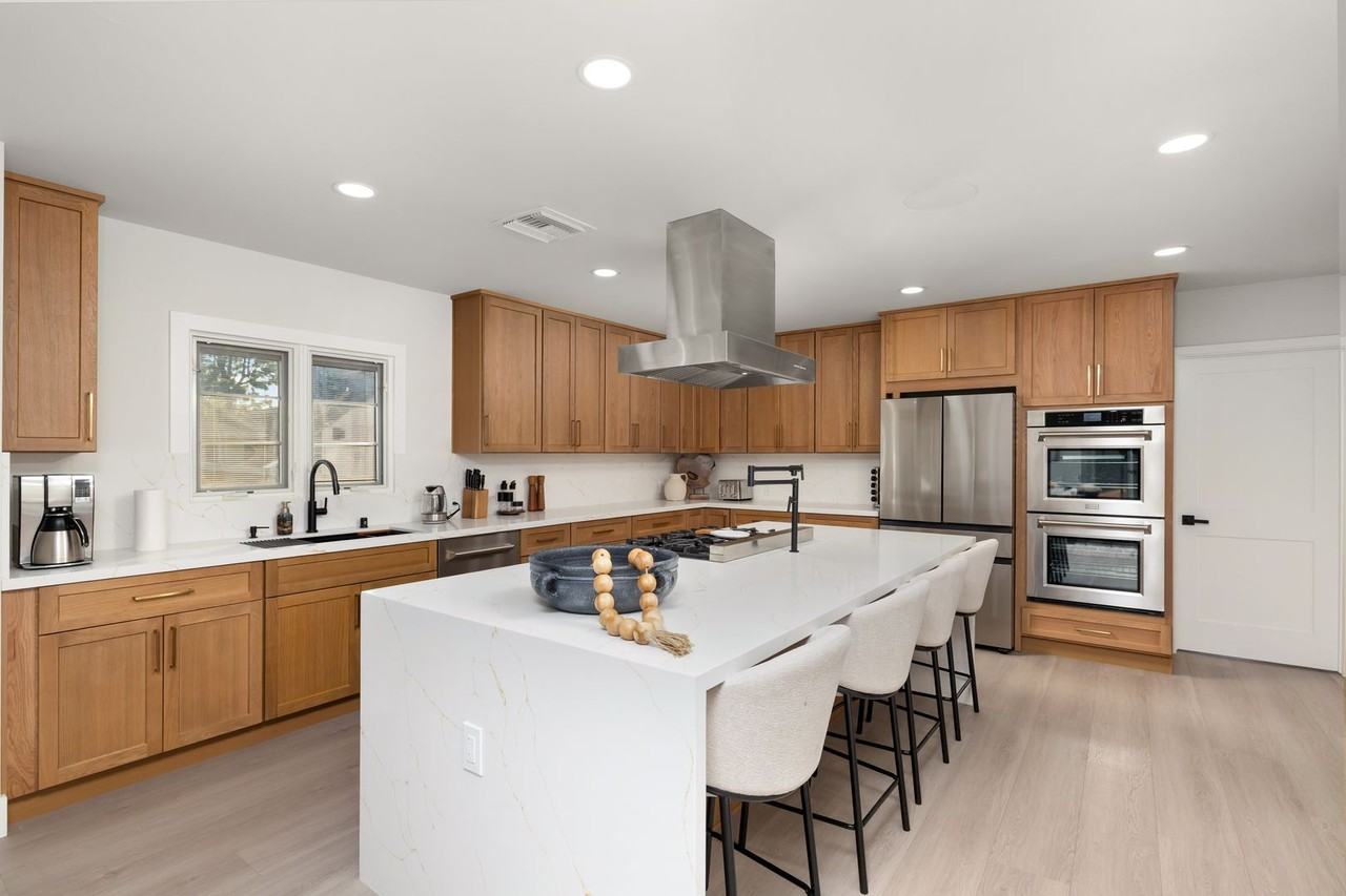 4079 Athenian Way - Photo 4 of 21