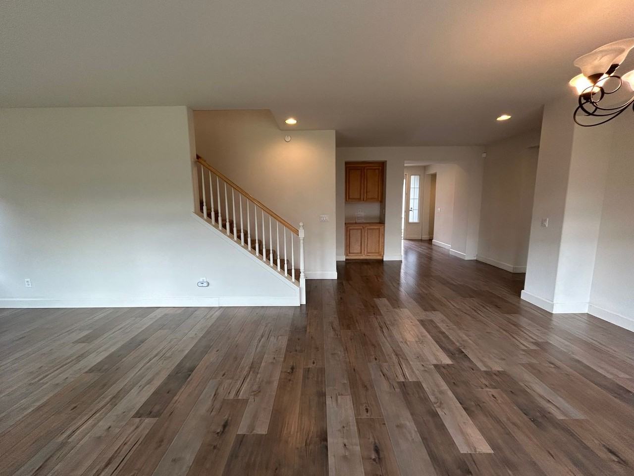 1454 Azalea Dr - Photo 3 of 31