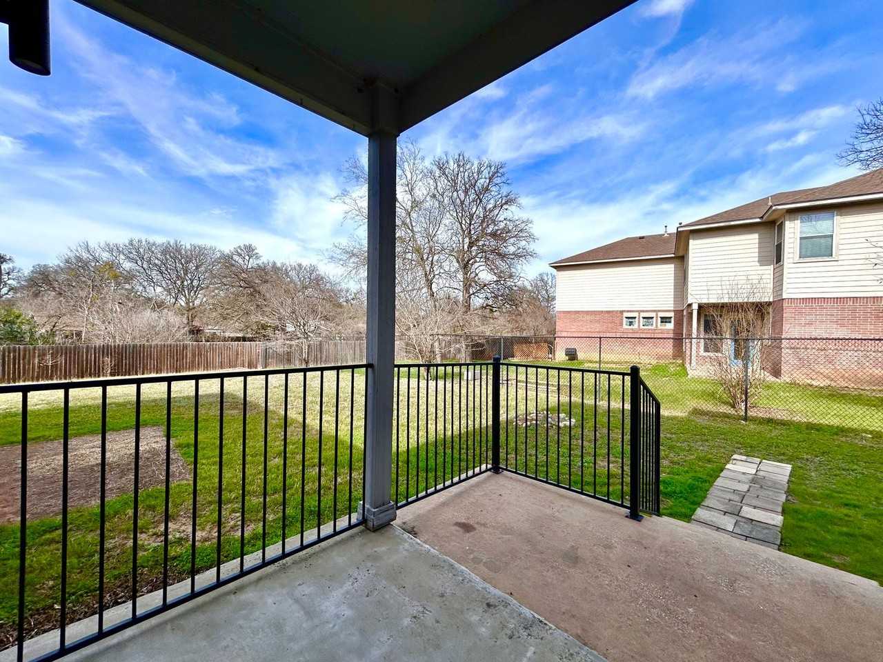 5716 W Gate Blvd #A - Photo 4 of 31