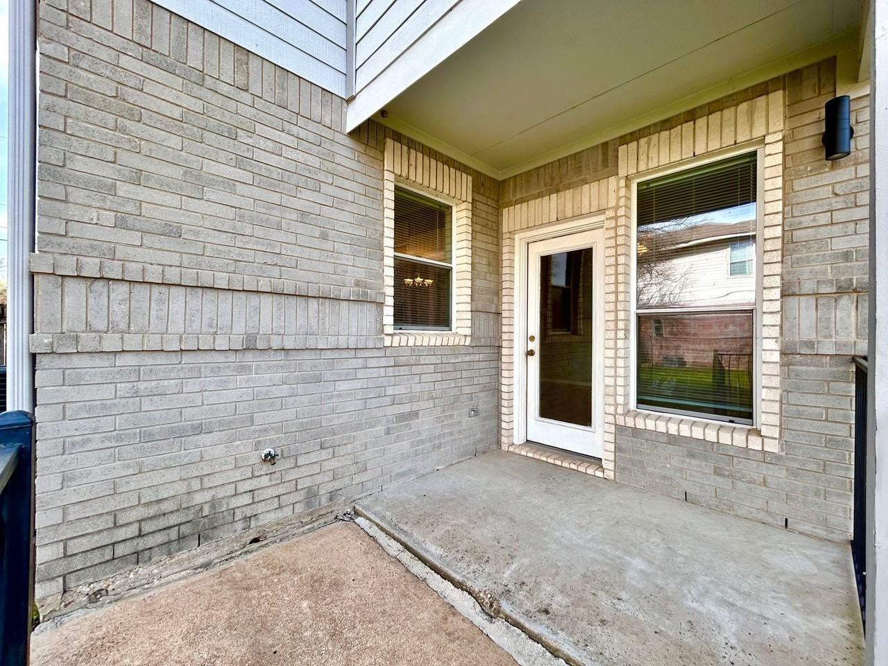 5716 W Gate Blvd #A - Photo 6 of 31