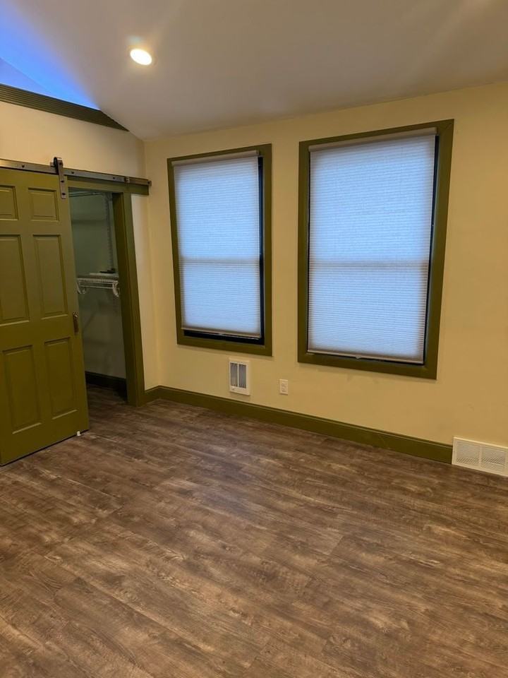 1 Club Ln - Photo 4 of 22