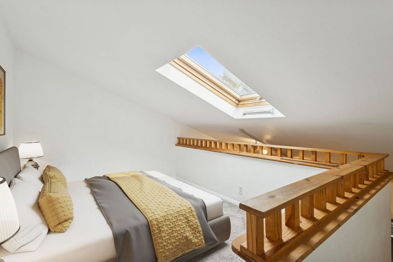 2285 Sidewinder Dr - Photo 2 of 5