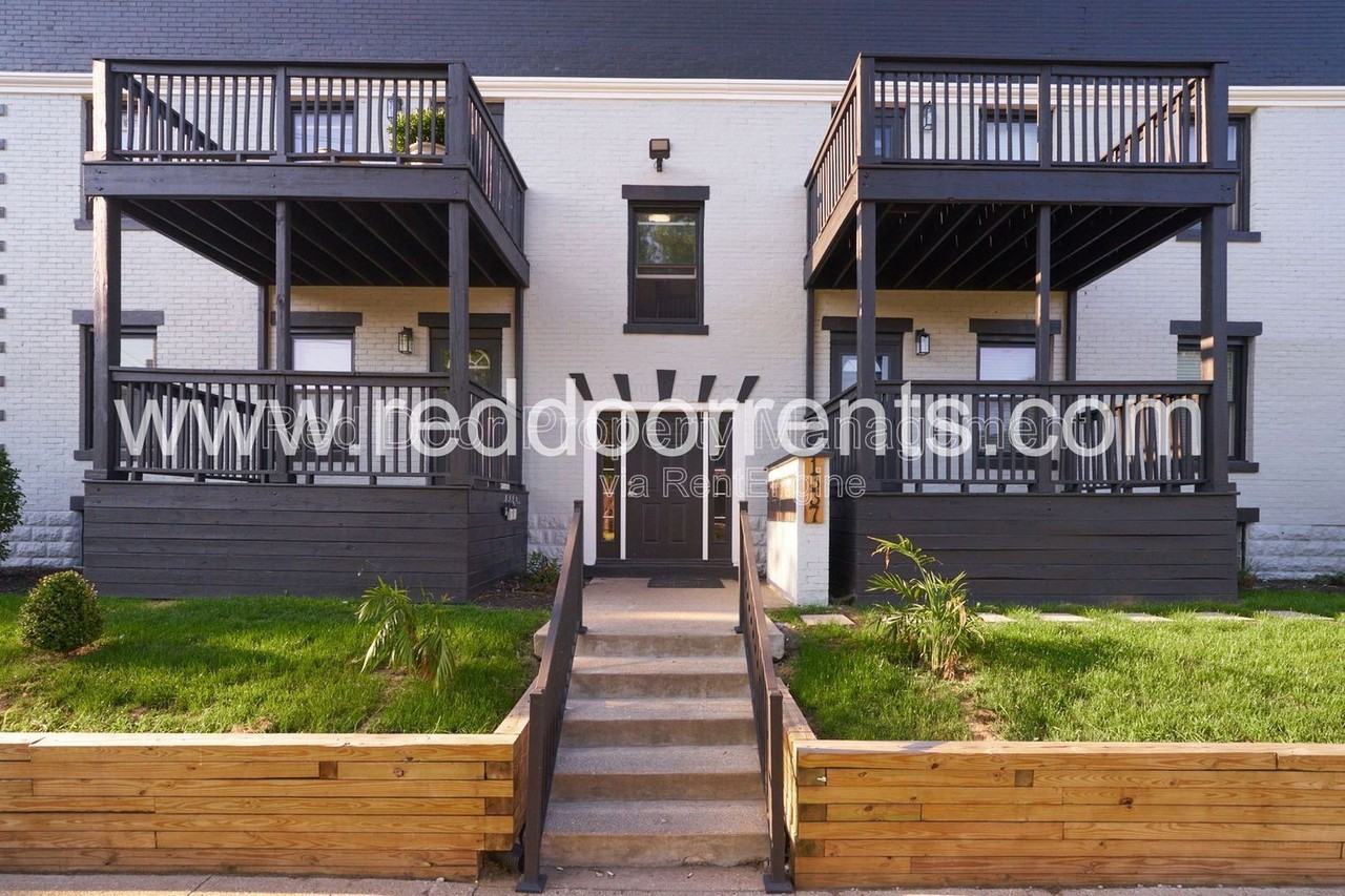 1337 E Market St #2 - Photo 2 of 17