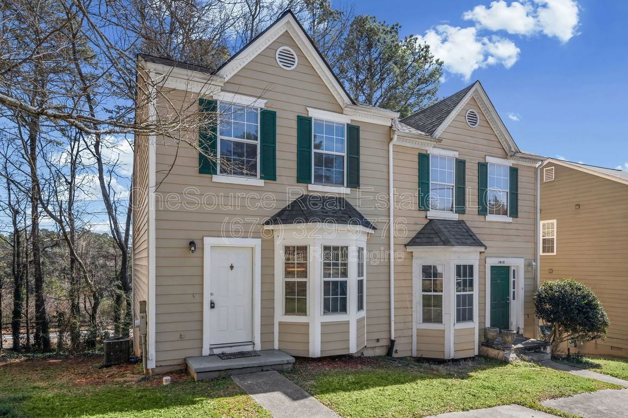 1892 Lakestone Way - Photo 4 of 34