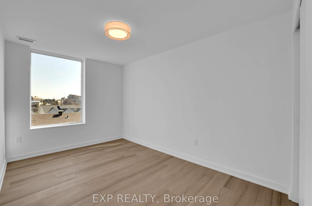 36 Robinson Avenue #812 - Photo 3 of 14