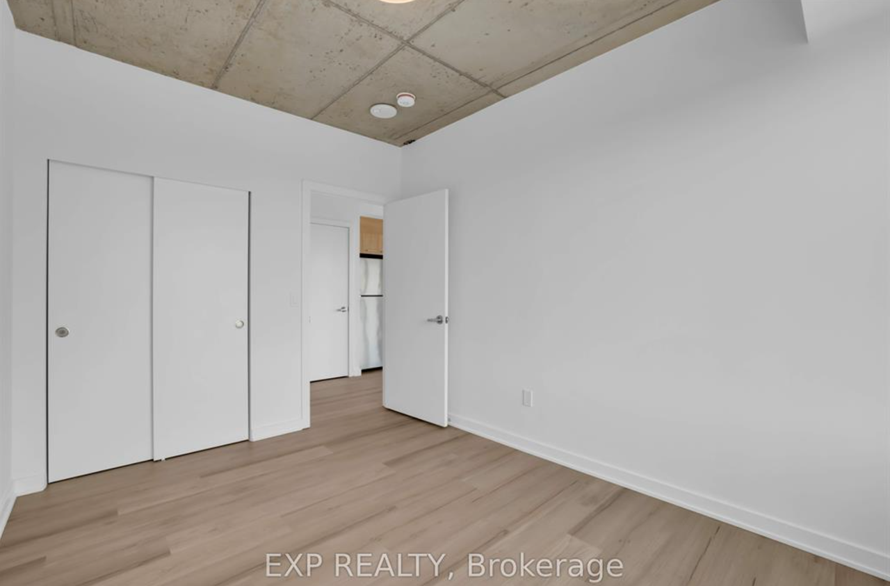 36 Robinson Avenue #812 - Photo 6 of 14