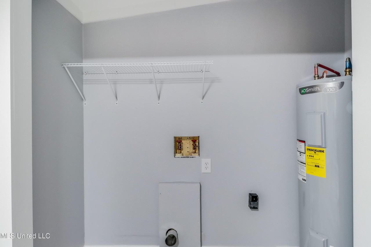 628 Plum St - Photo 3 of 20